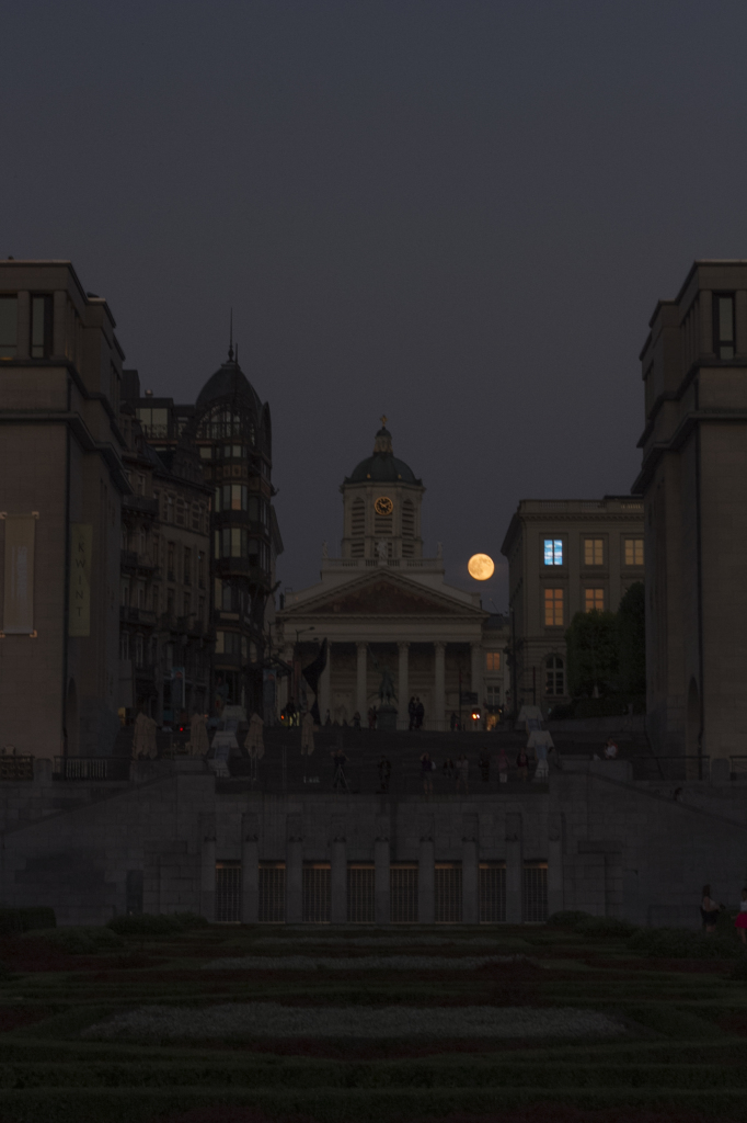 Brussels Moon in June 2014